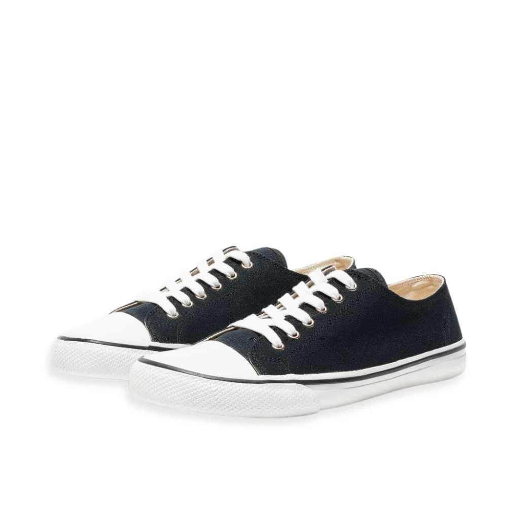 Bohempia Herlik Canvas Sneakers - Image 8