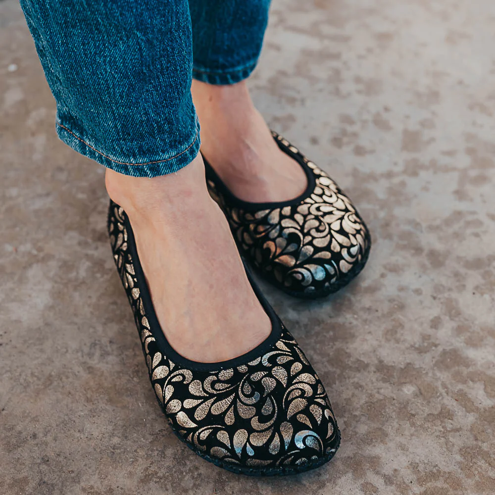 Peerko Petite Leather Ballet Flats - Image 8